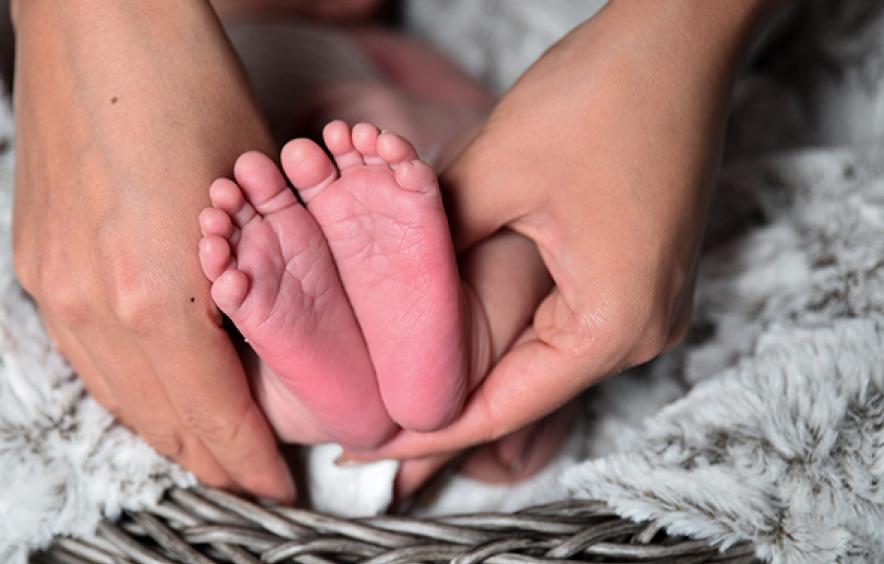 baby feet