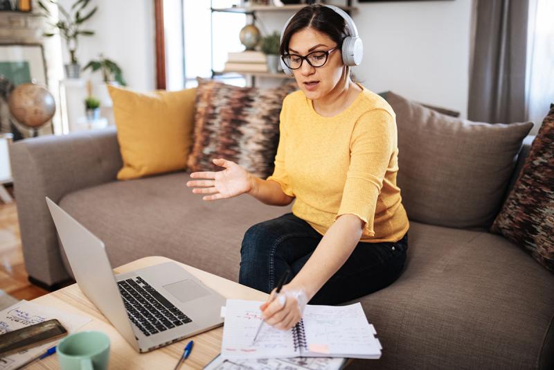 woman on laptop