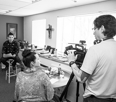 Ramona Beltrán interviews participant Bonifacio Sanchez Flores, MSW '17